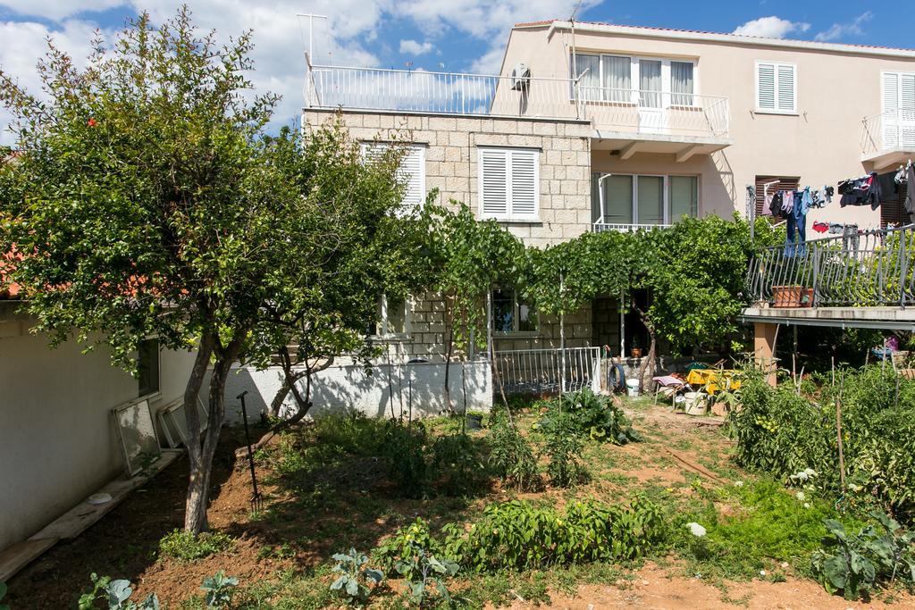Hrvoje Place Apartments Дубровник Екстер'єр фото